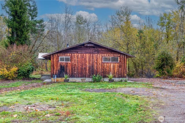 Property photo for 10048 Littlerock Road Sw, Olympia photo 2