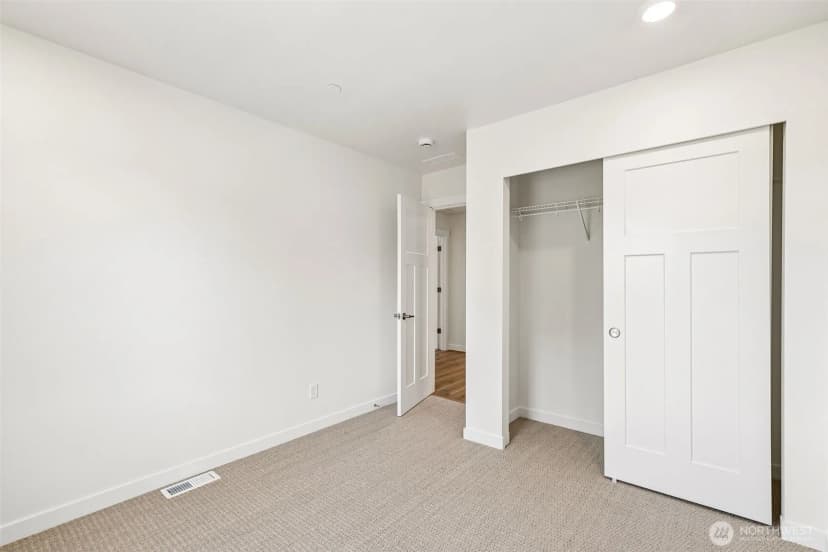 Property photo for 24323 13th Avenue Se #cr20, Bothell photo 35