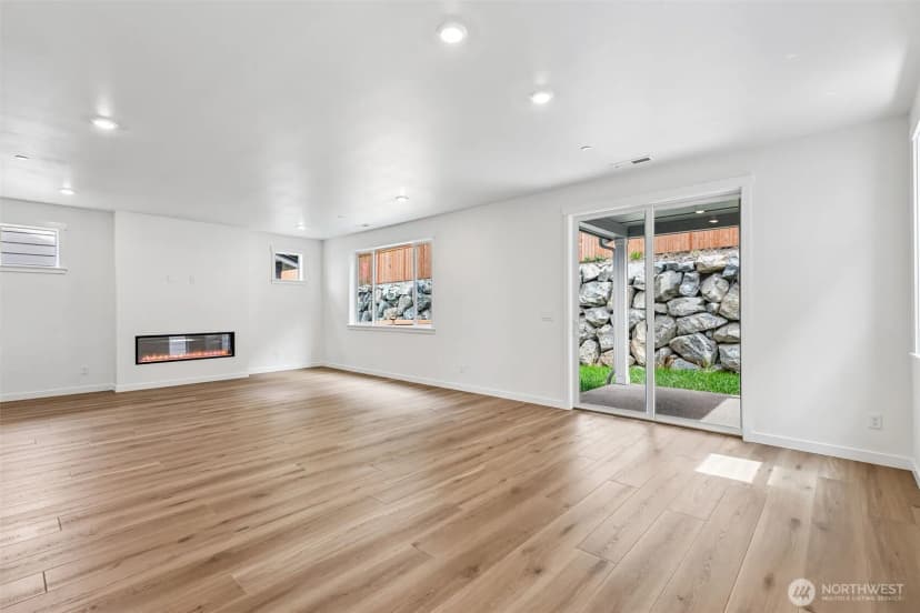 Property photo for 24229 13th Avenue Se #cr27, Bothell photo 7