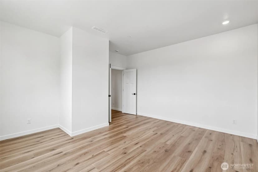 Property photo for 24229 13th Avenue Se #cr27, Bothell photo 17