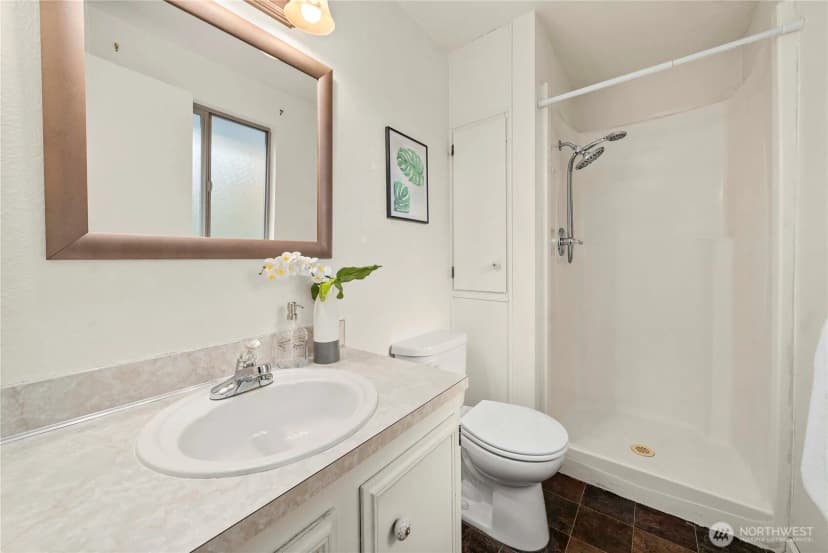 Property photo for 10316 Ne 202nd Street, Bothell photo 17