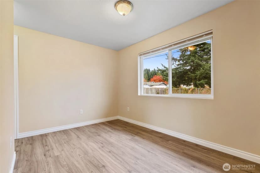 Property photo for 1514 Windsor Avenue, Centralia photo 8