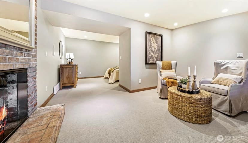 Property photo for 4222 Shoreclub Drive, Mercer Island photo 30