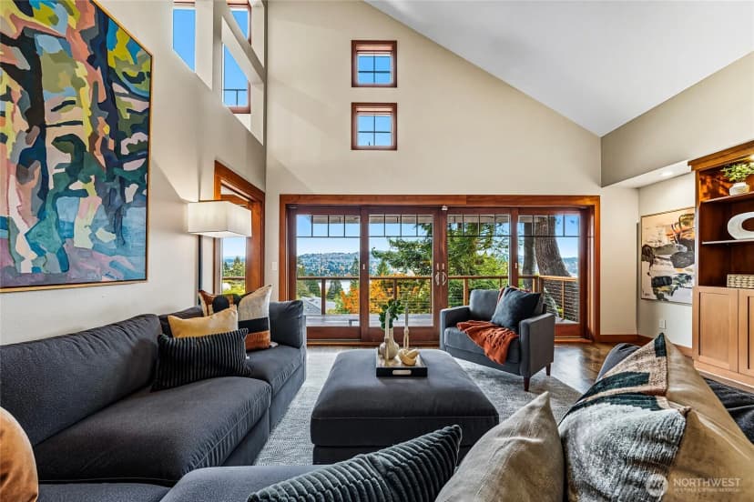Property photo for 4222 Shoreclub Drive, Mercer Island photo 12