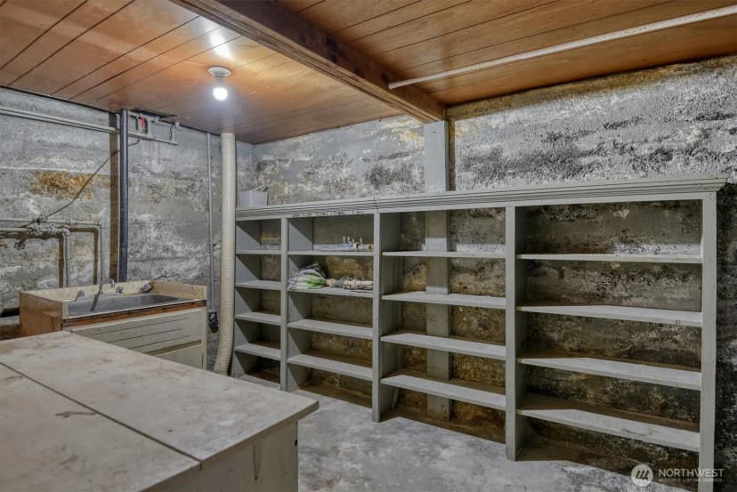 Property photo for 403 W Chestnut Street, Almira photo 26