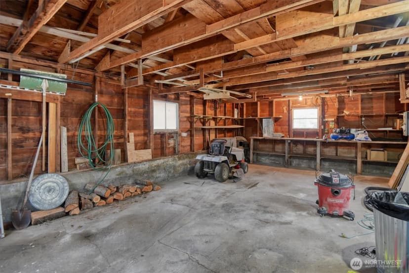 Property photo for 403 W Chestnut Street, Almira photo 32