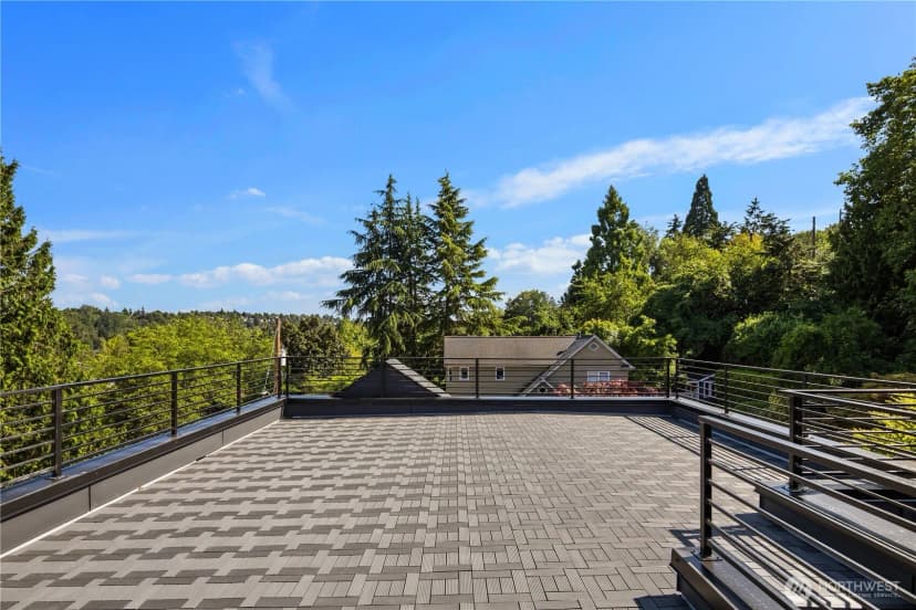 Property photo for 2618 E Roy Street, Seattle photo 29