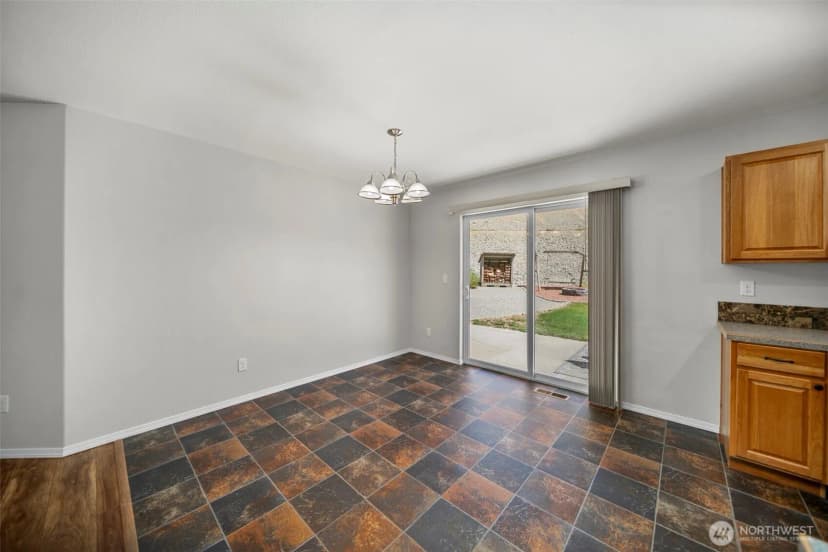 Property photo for 6132 Entiat River Road, Entiat photo 12
