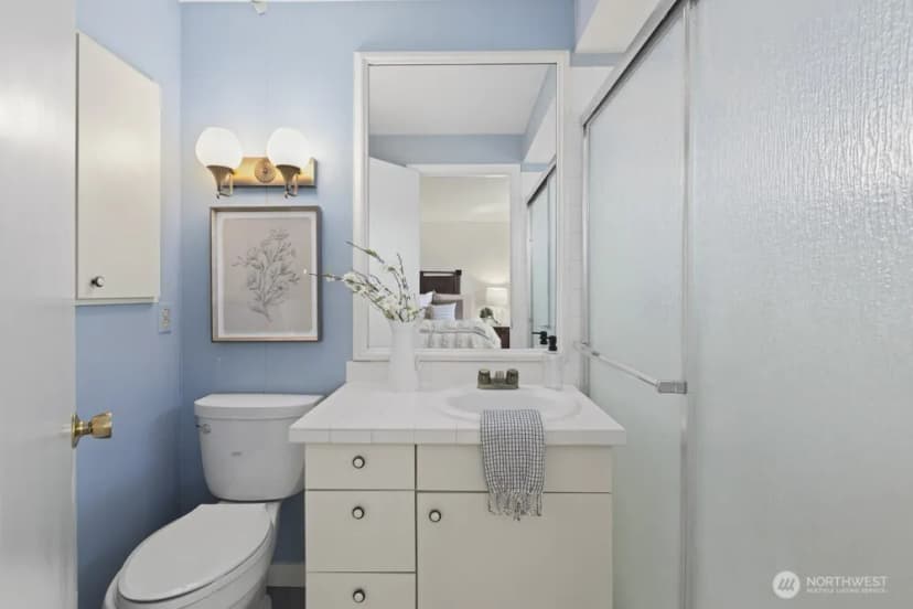 Property photo for 7607 Emerald Drive Sw, Lakewood photo 22