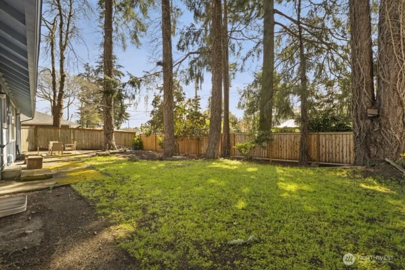 Property photo for 7607 Emerald Drive Sw, Lakewood photo 37