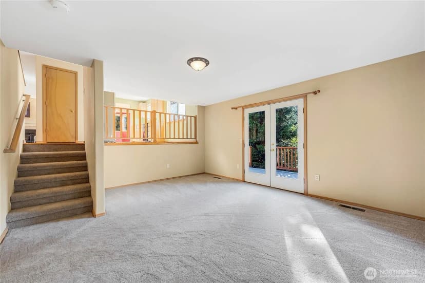 Property photo for 26239 Tuckerman Avenue Ne, Kingston photo 34