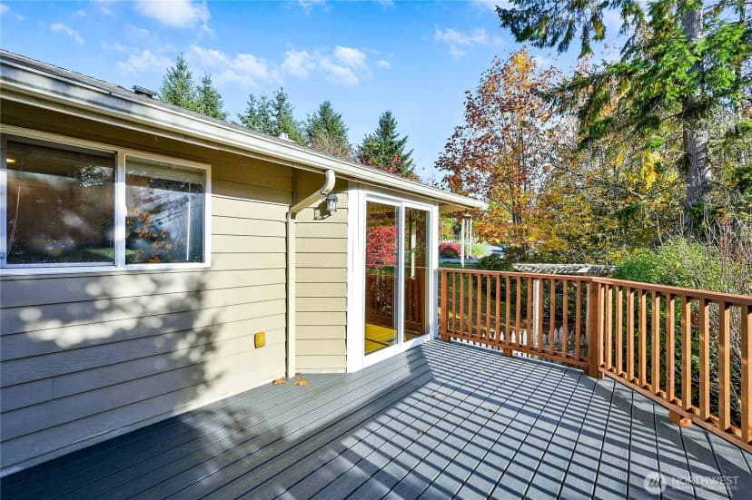 Property photo for 26239 Tuckerman Avenue Ne, Kingston photo 10