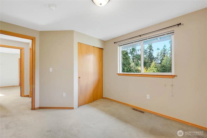 Property photo for 26239 Tuckerman Avenue Ne, Kingston photo 29