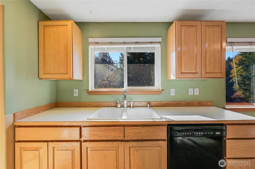Property photo for 26239 Tuckerman Avenue Ne, Kingston photo 19