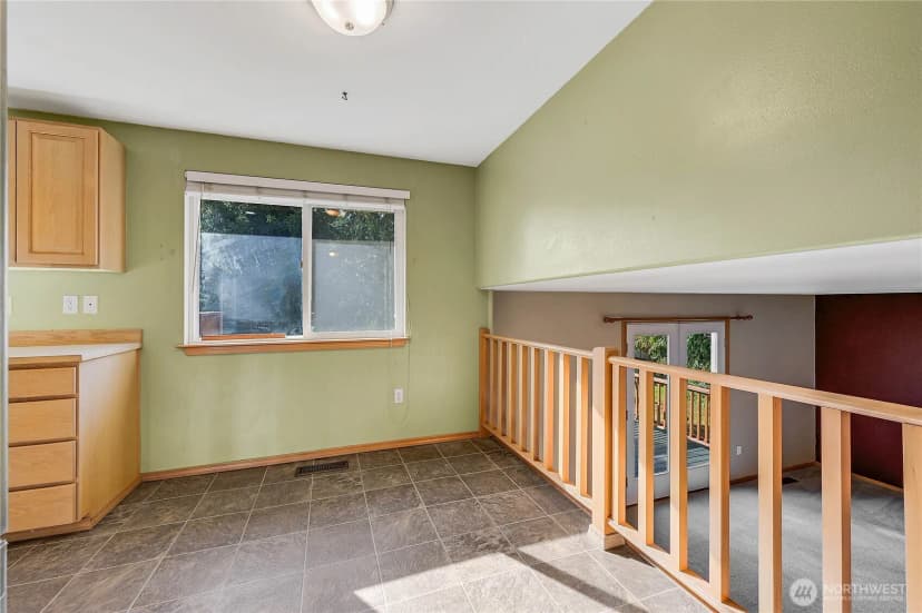Property photo for 26239 Tuckerman Avenue Ne, Kingston photo 21