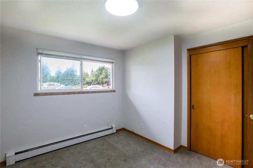 Property photo for 10510 33rd Street E, Edgewood photo 26