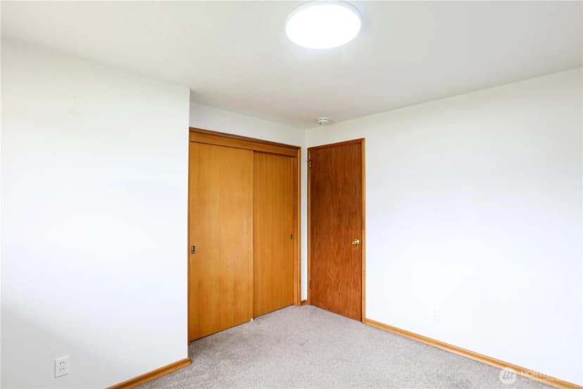 Property photo for 10510 33rd Street E, Edgewood photo 27