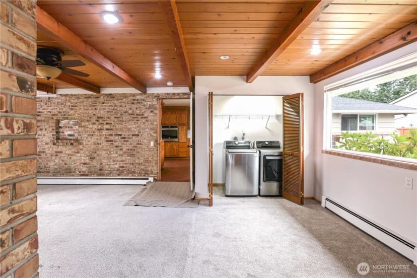 Property photo for 10510 33rd Street E, Edgewood photo 17