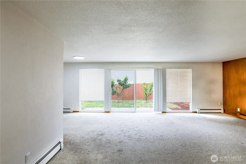 Property photo for 10510 33rd Street E, Edgewood photo 23