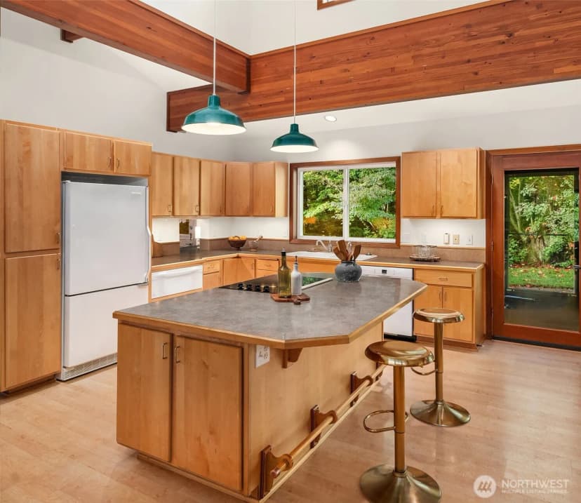 Property photo for 27407 94th Avenue Sw, Vashon photo 17