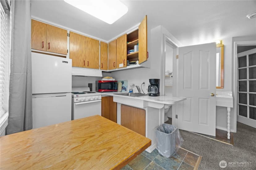 Property photo for 2044 W Woodin Avenue, Chelan photo 24