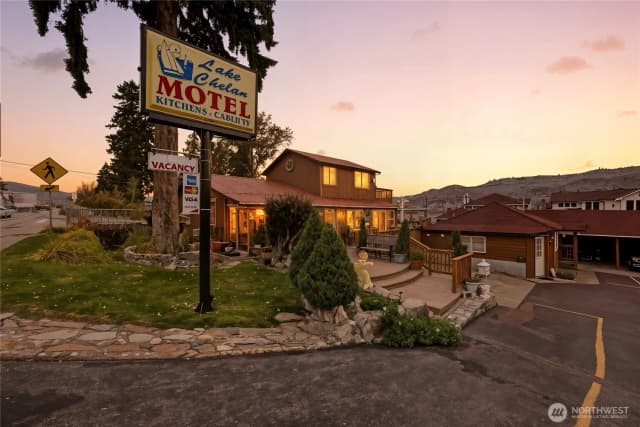 Property photo for 2044 W Woodin Avenue, Chelan photo 3