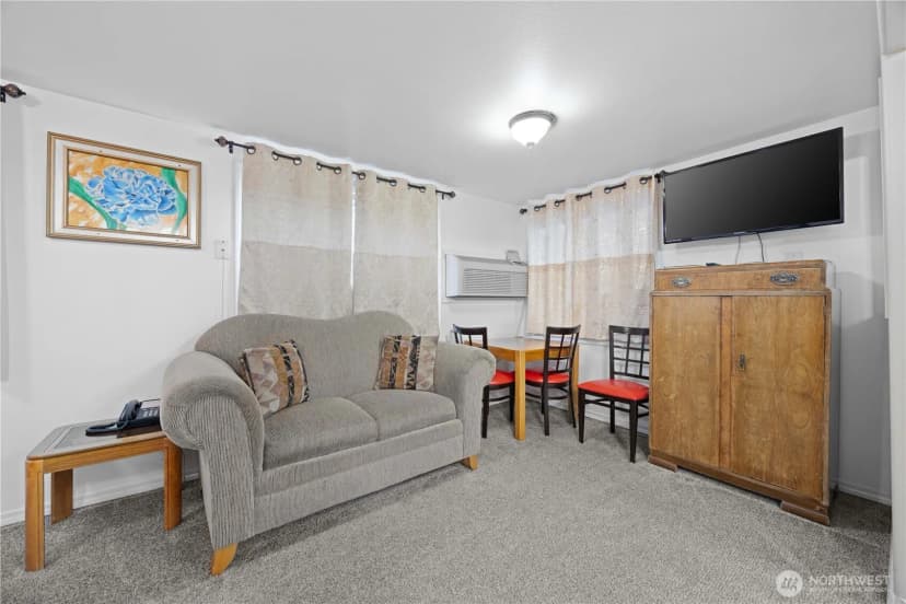 Property photo for 2044 W Woodin Avenue, Chelan photo 16