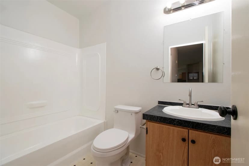 Property photo for 2826 E Myrtle Street, Port Angeles photo 24