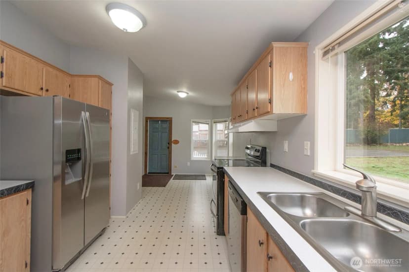 Property photo for 2826 E Myrtle Street, Port Angeles photo 11