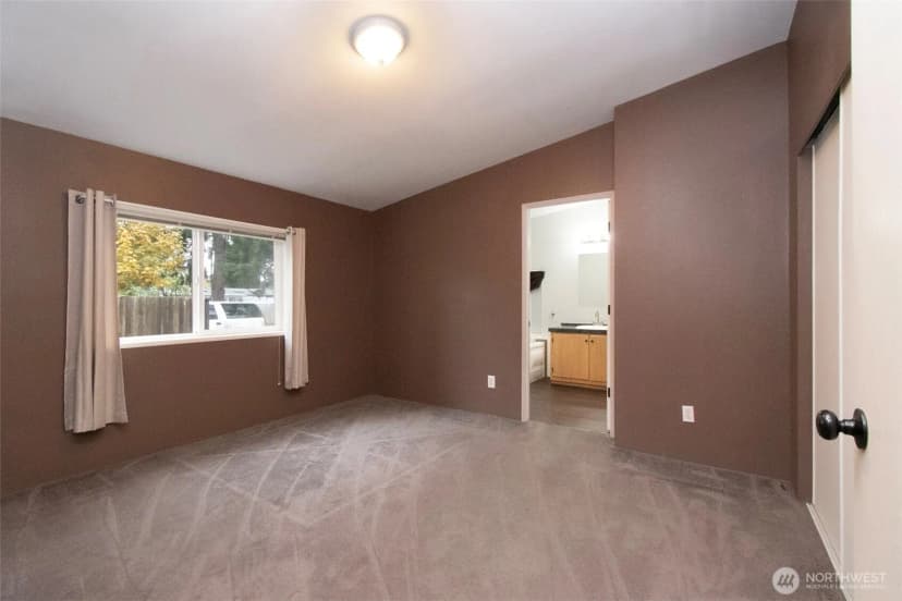 Property photo for 2826 E Myrtle Street, Port Angeles photo 15