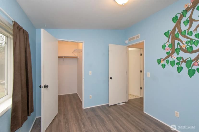 Property photo for 2826 E Myrtle Street, Port Angeles photo 29