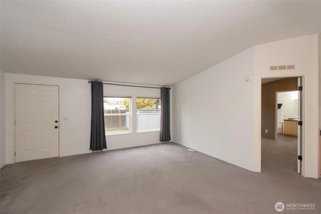 Property photo for 2826 E Myrtle Street, Port Angeles photo 4