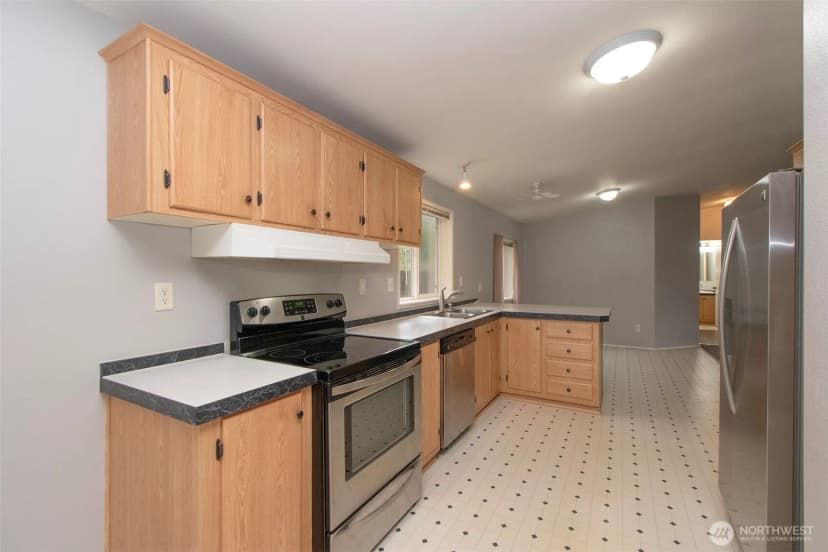 Property photo for 2826 E Myrtle Street, Port Angeles photo 8