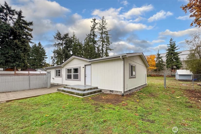Property photo for 2826 E Myrtle Street, Port Angeles photo 32