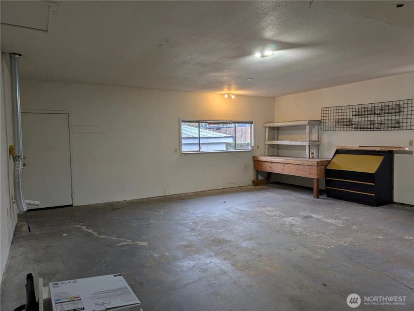 Property photo for 2111 5th Street Sw, Puyallup photo 23