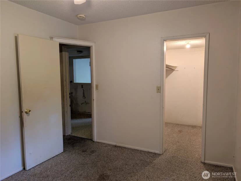Property photo for 2111 5th Street Sw, Puyallup photo 10