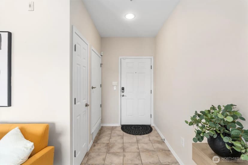 Property photo for 8808 Redmond Woodinville Road Ne #c202, Redmond photo 3