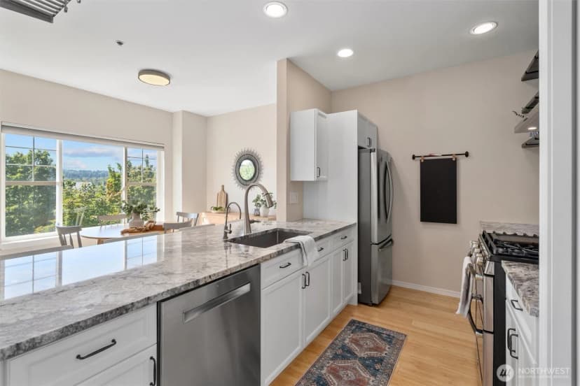 Property photo for 8808 Redmond Woodinville Road Ne #c202, Redmond photo 12
