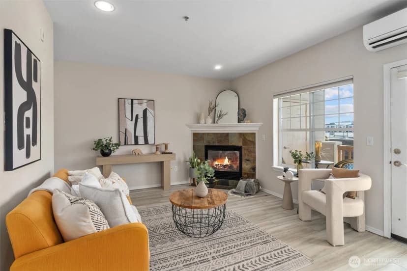 Property photo for 8808 Redmond Woodinville Road Ne #c202, Redmond photo 7