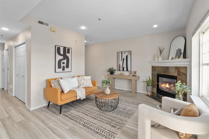 Property photo for 8808 Redmond Woodinville Road Ne #c202, Redmond photo 8