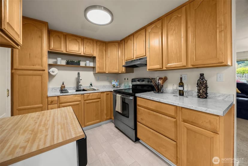 Property photo for 5711 Lombard Avenue #1, Everett photo 10