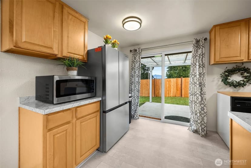 Property photo for 5711 Lombard Avenue #1, Everett photo 14
