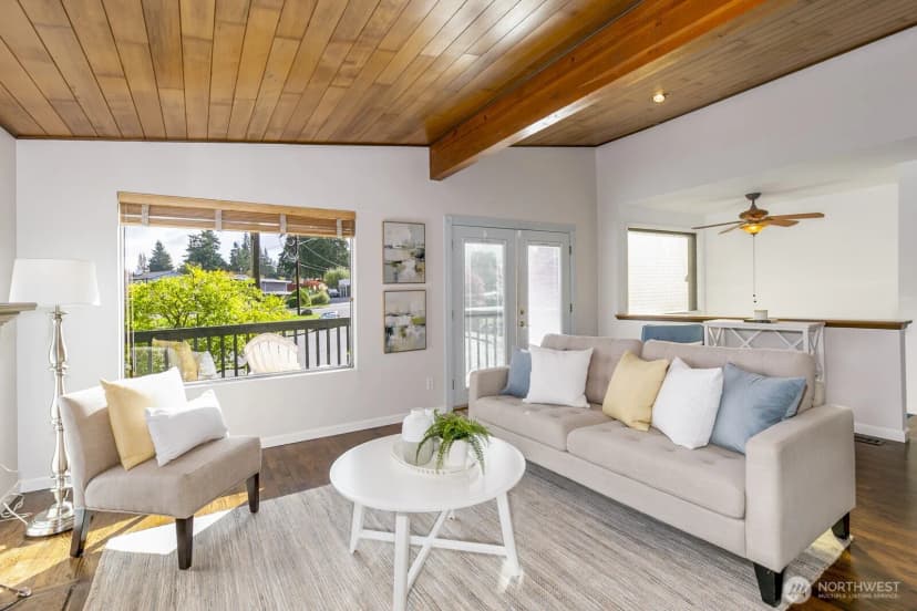 Property photo for 19306 73rd Place W, Lynnwood photo 6