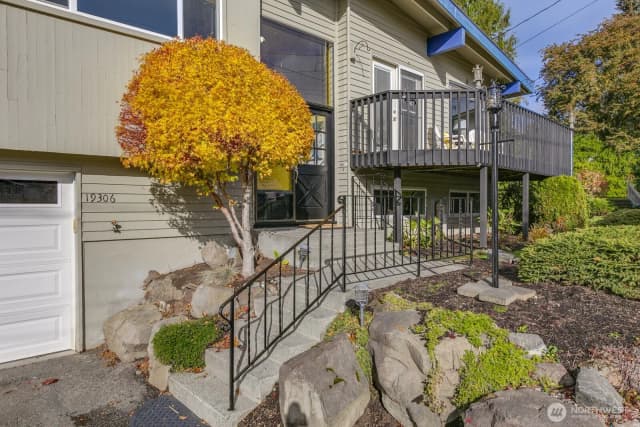 Property photo for 19306 73rd Place W, Lynnwood photo 2