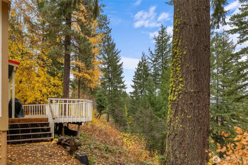 Property photo for 590 Oakmont Drive, Cle Elum photo 4