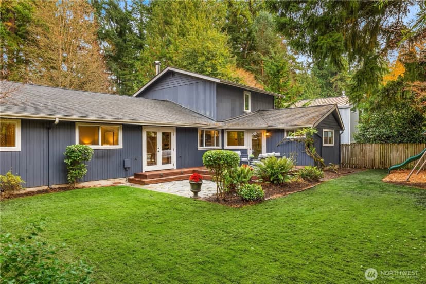 Property photo for 4817 91st Avenue Se, Mercer Island photo 26