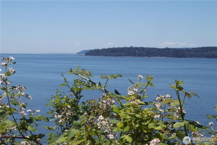 Property photo for 2828 Mission Beach Heights, Tulalip