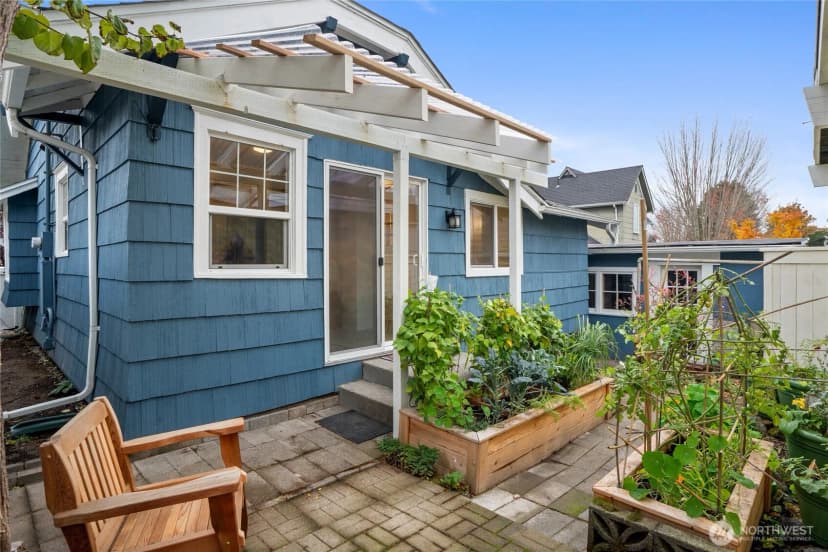 Property photo for 858 S 41st Street, Tacoma photo 23