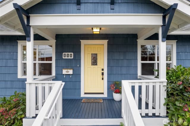 Property photo for 858 S 41st Street, Tacoma photo 2