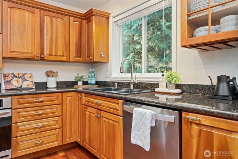Property photo for 2736 Mountain View Drive Ne, Hansville photo 13
